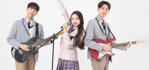 음악 밴드 연습실 스케치, 합주와 화음의 순간 이미지